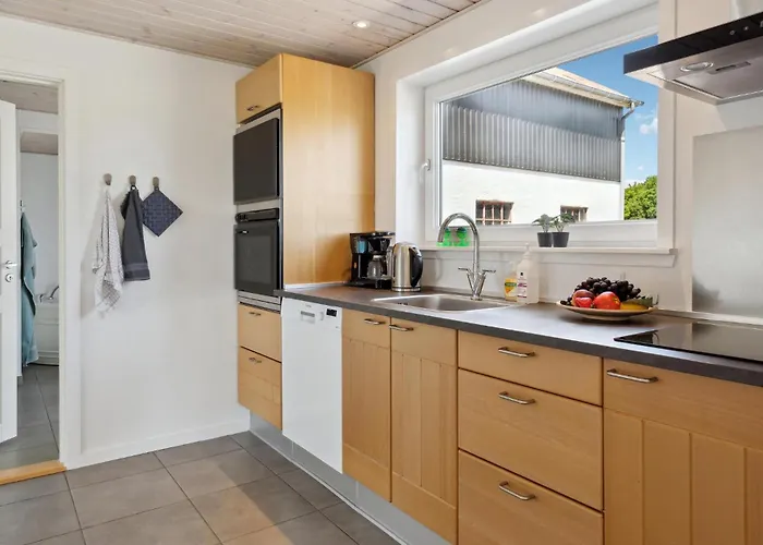 Nyaraló Cozy In With Kitchen *